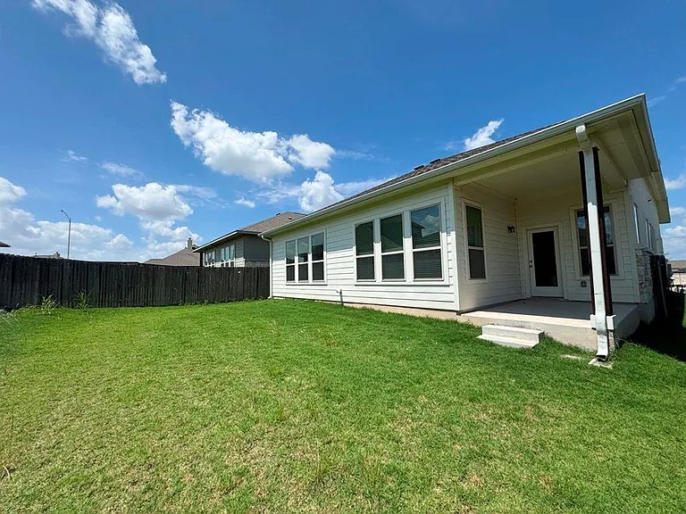 12008 Reindeer Dr — Photo 36