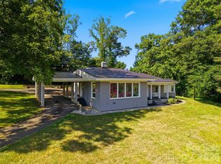 104 31st Ave NE, Hickory, NC 28601