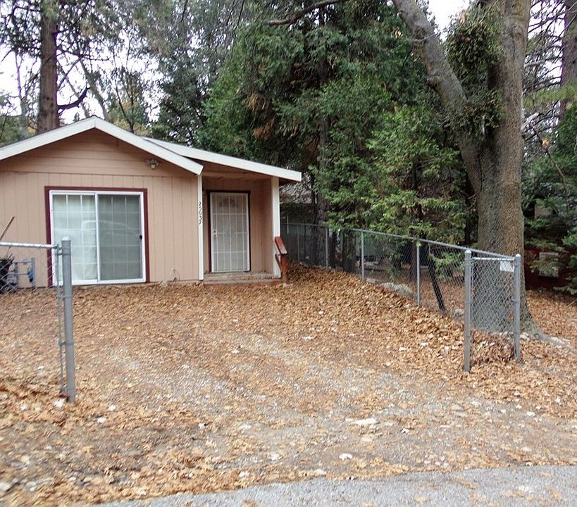 1st image of 25037 Moon Dr