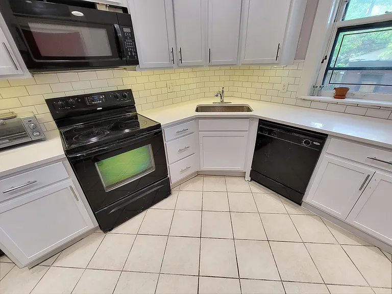 5912 McPherson Ave #3W — Photo 12