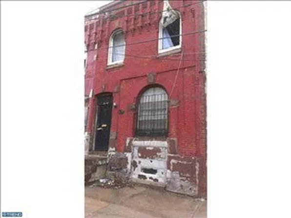 2262 N Van Pelt St, Philadelphia, PA 19132