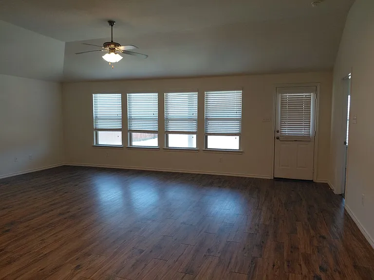 2560 Weatherford Heights Dr — Photo 14