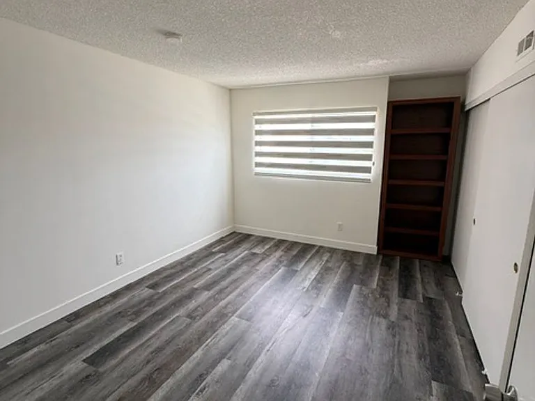 1835 W 145th St #9 — Photo 2