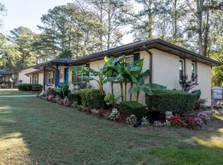 Beautiful Renovated Home Apartments, Lawrenceville, GA 30046