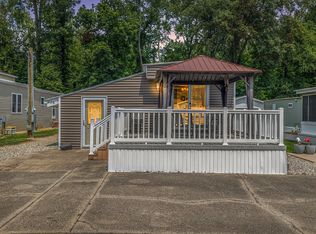 486 Maple Ln, Coldwater, MI 49036