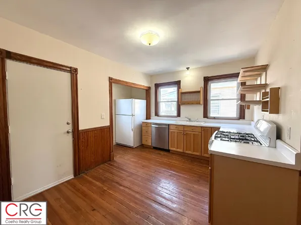 82 Prichard Ave #2, Somerville, MA 02144