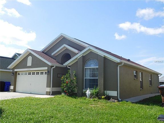 2nd image of 1391 Sierra Cir