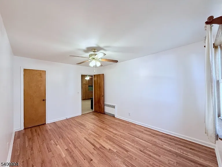 48 Broughton Ave #1 — Photo 5