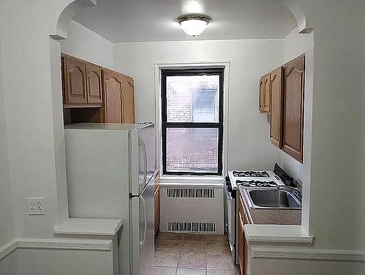 1st image of 2331 Ocean Ave #E2e