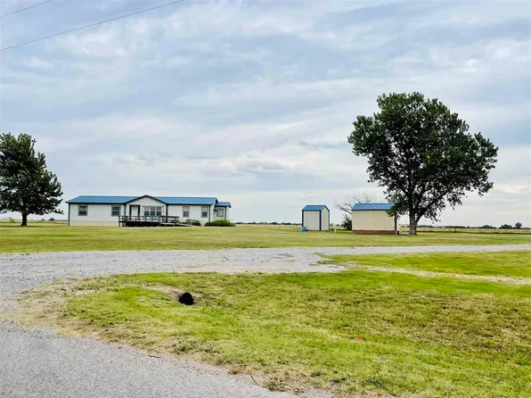 16724 NE Tony Creek Rd, Apache, OK 73006