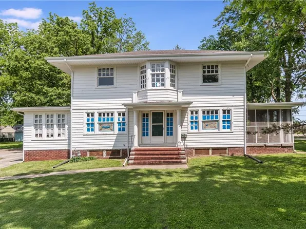 1121 S Main St, Independence, MO 64050