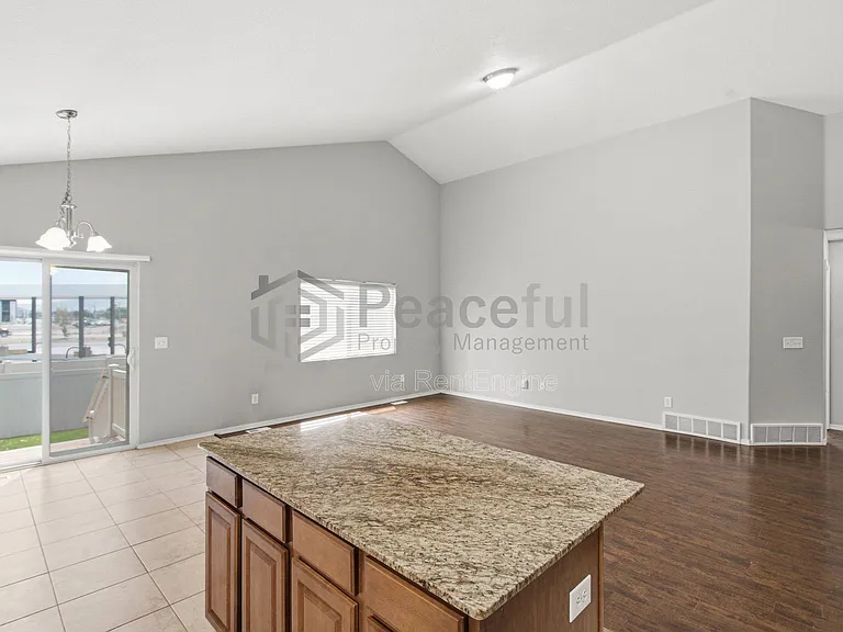 2303 W 2150th St N — Photo 8