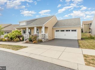 6045 Union Tunnel Dr, Harrisburg, PA 17111