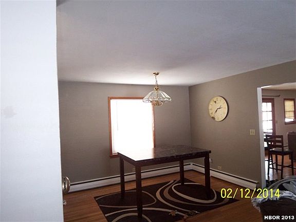 3rd image of 1010 Woodside Dr