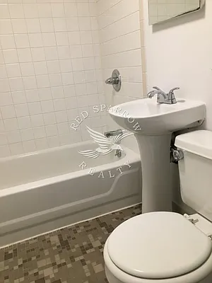 Rented by Red Sparrow Realty Group | media 69