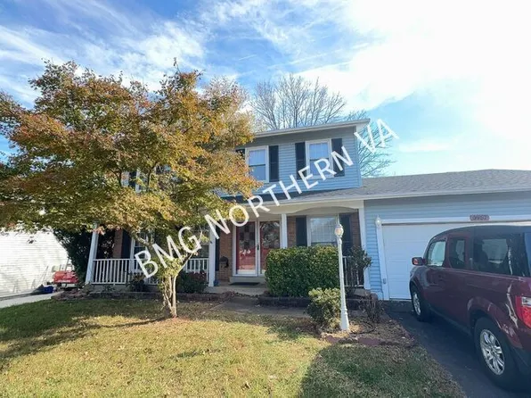 8957 Rolling Rd, Manassas, VA 20110