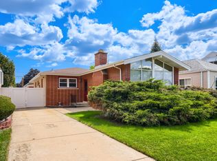 11209 S Kedzie Ave, Chicago, IL 60655