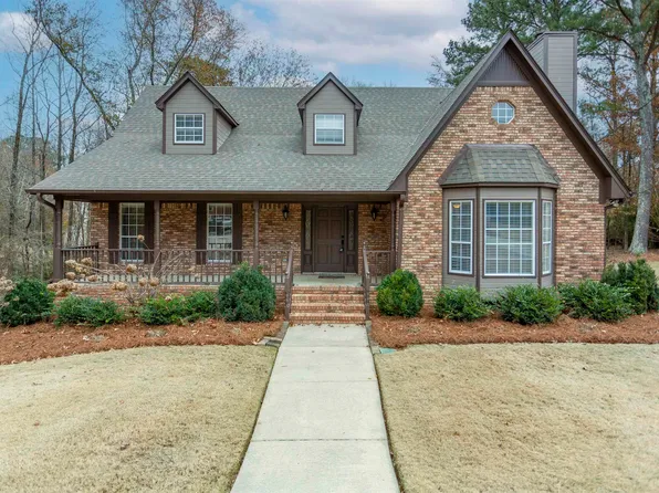 6401 N Hills Cir, Gardendale, AL 35071