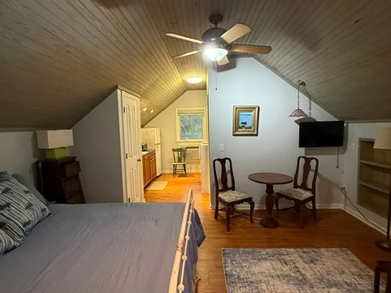 33 Winding Way — Photo 6