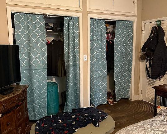 11th image of 707 Galveston St