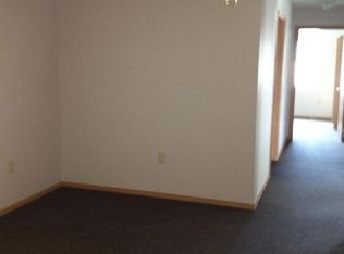118 E Avenue A #308, Hutchinson, KS 67501