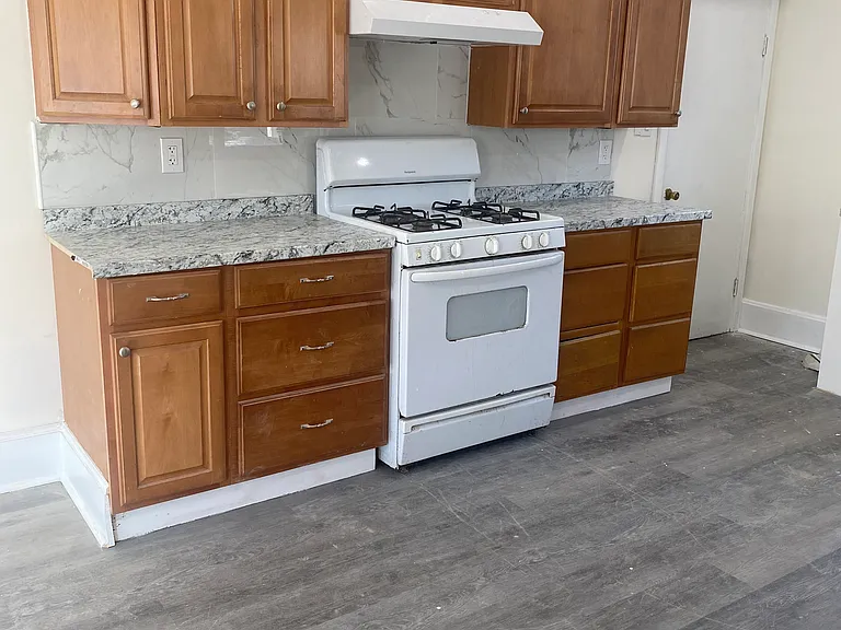213 W Quince St #1 — Photo 8