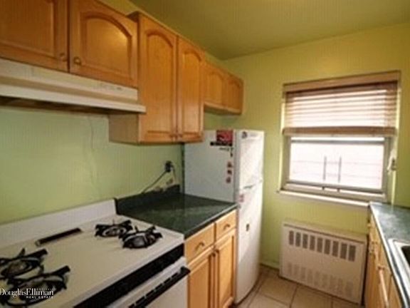 2nd image of 3240 Riverdale Ave APT 7C