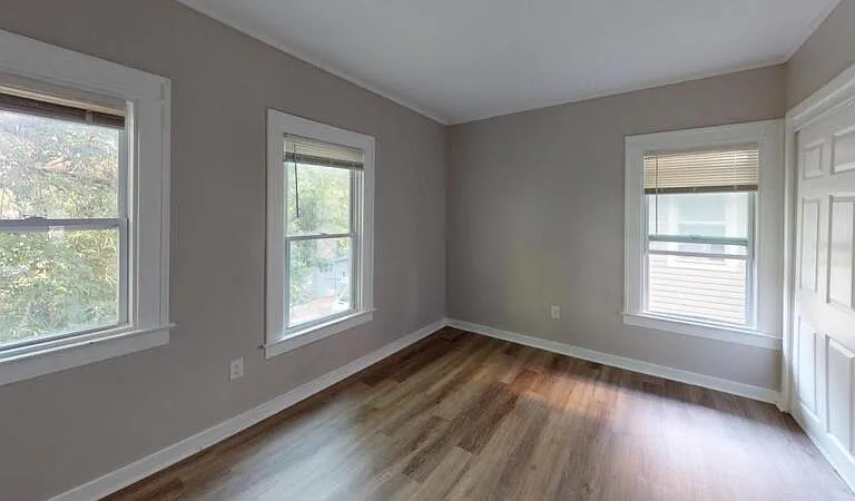116 Ridgeway Ave — Photo 4