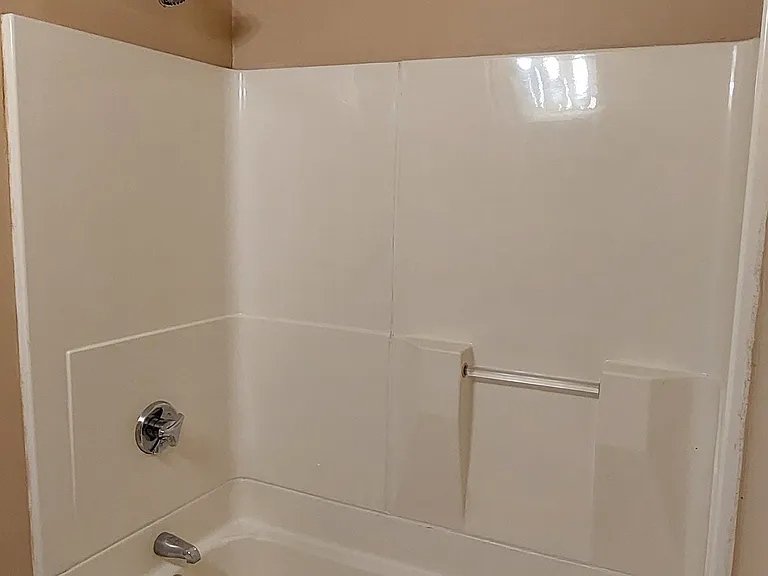 266 Pine St #1 — Photo 4
