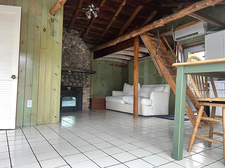 9 Riverside Dr #3 — Photo 4