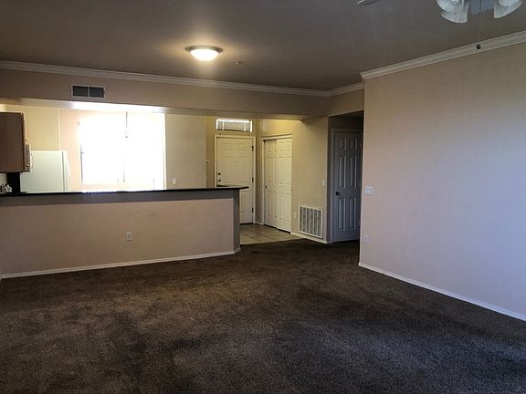 5th image of 19777 N 76th St APT 3227
