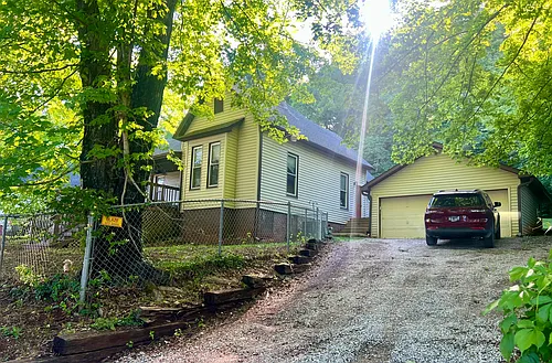 510 Augusta Ave Photo 1