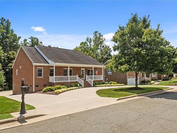 4th image of 540 Little Creek Dr