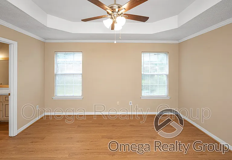 1380 Lexington Way — Photo 22
