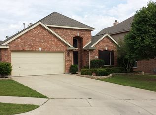 4869 Grinstein Dr, Fort Worth, TX 76244