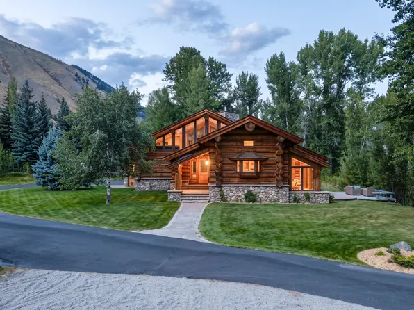 101 W Channel Ln, Hailey, ID 83333