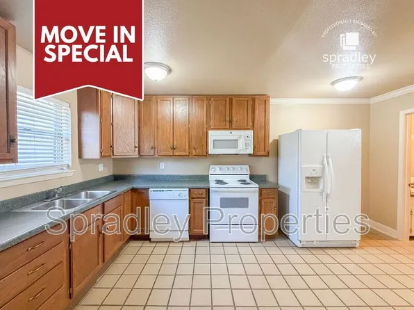 1023 N Wall St, Belton, TX 76513