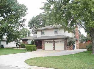 1679 W Timothy Ln, Wichita, KS 67212