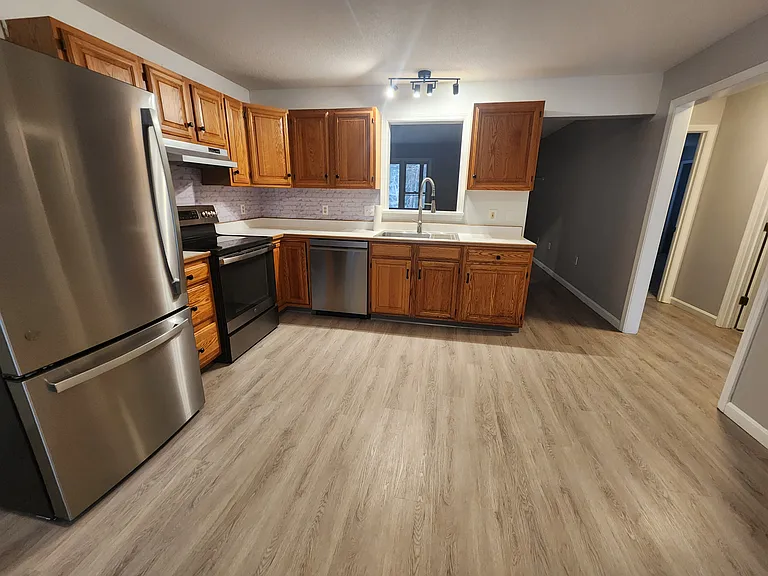205 Forest Dr #3 — Photo 28