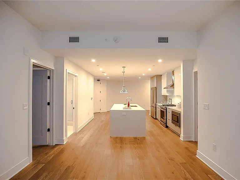 788 W Marietta St NW #303 — Photo 8