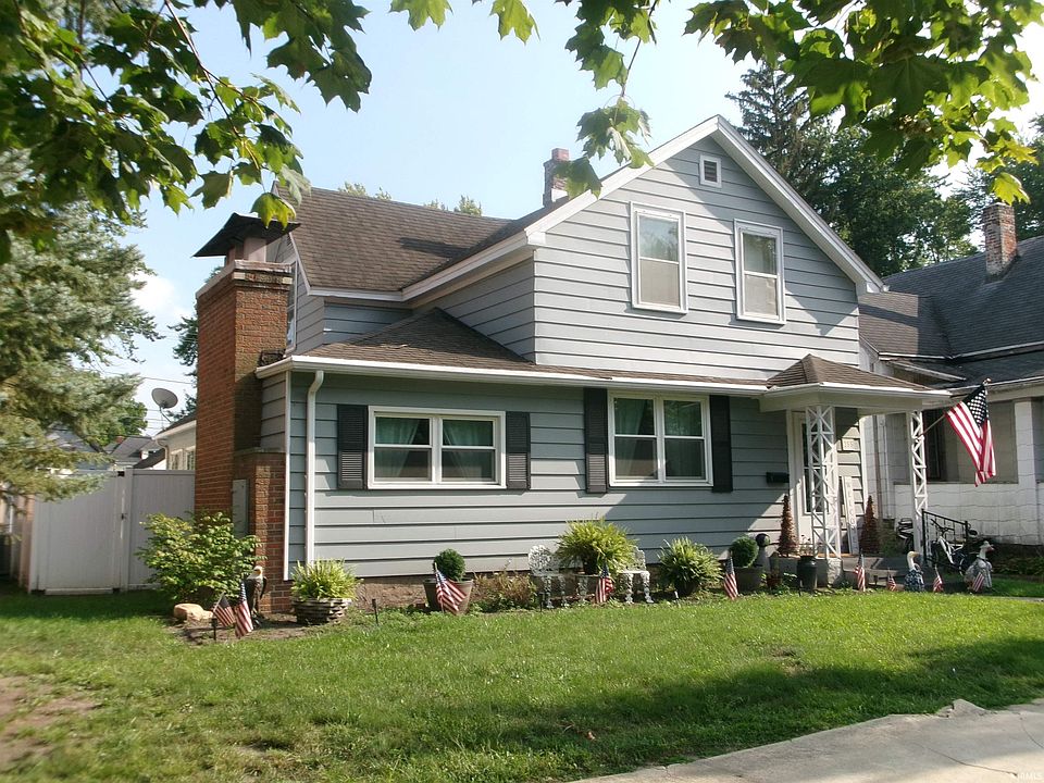 1st image of 255 W Main St