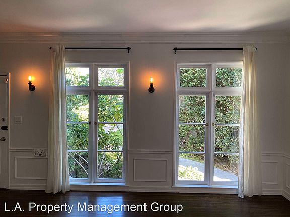 4th image of 1401 N Laurel Ave