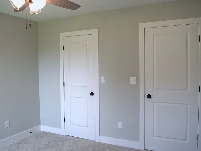 913 Spyglass Ct — Photo 12