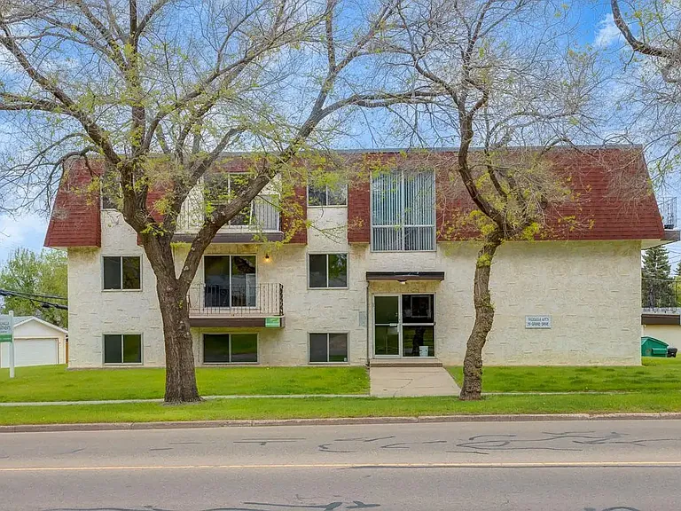 29 Grand Dr #2 — Photo 49