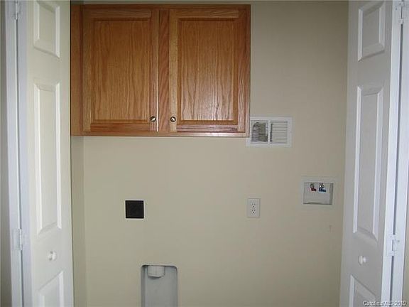 3rd image of 8663 Wandering Creek Way