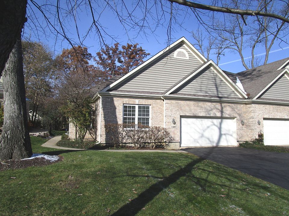2nd image of 1407 White Oak Ln