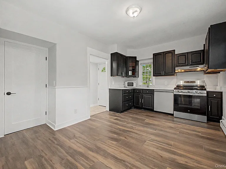 480 King St — Photo 8