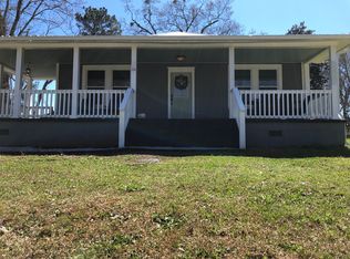 29 Dairy St, Ware Shoals, SC 29692