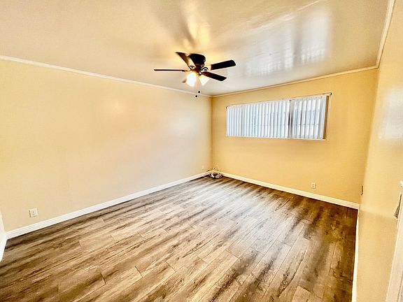 5th image of 14609 Saticoy St APT 16