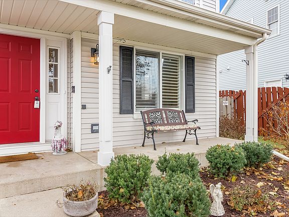 3rd image of 8 Annandale Ct